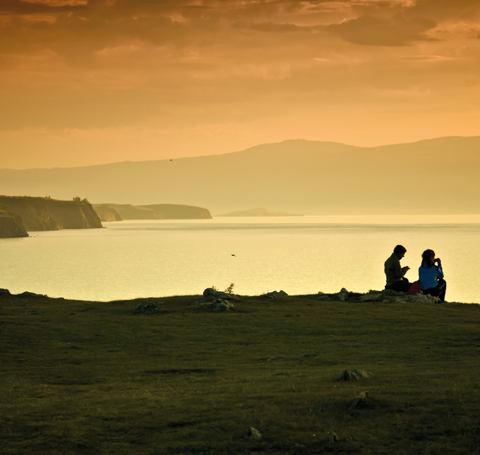 Midweek 4 Nights at Golden's Cove Apartments 